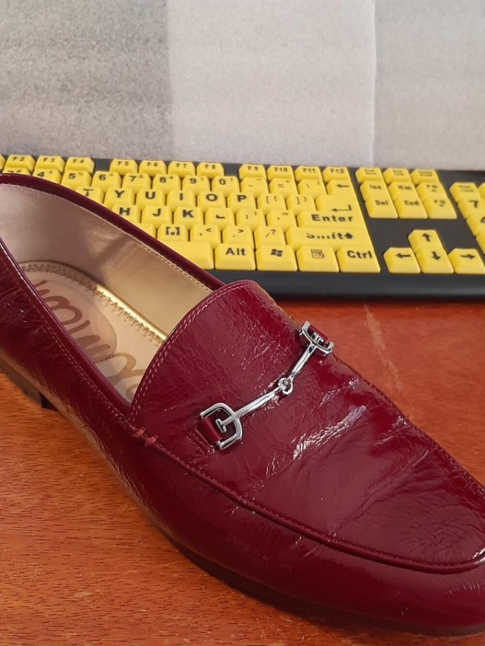 Sam Edelman Women Loafer Burgundy PU Leather Size 9 Worn Once Good Condition